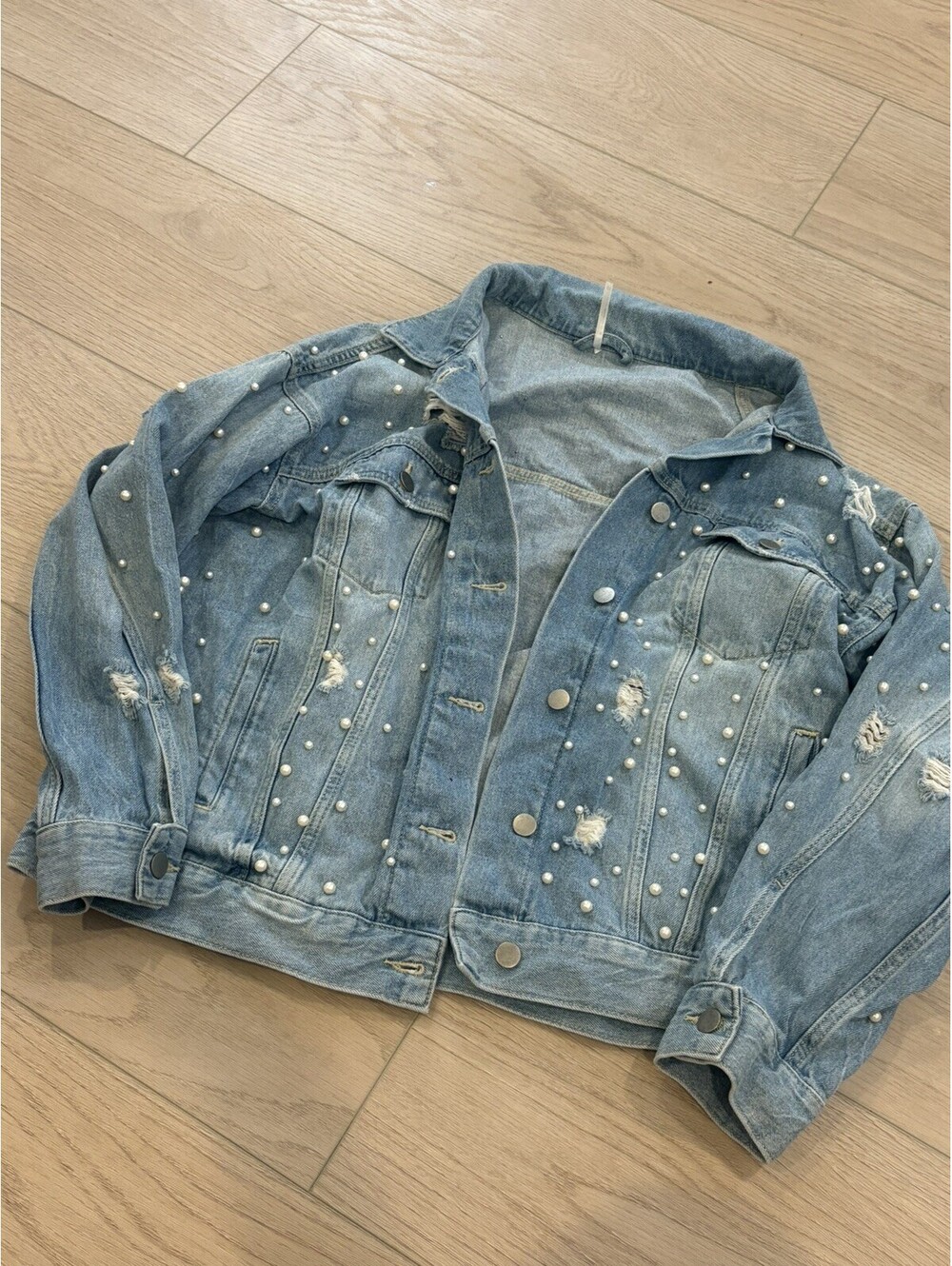 Free People Women's Blue Pearl Embellished Distressed Denim Jacket Sz XS